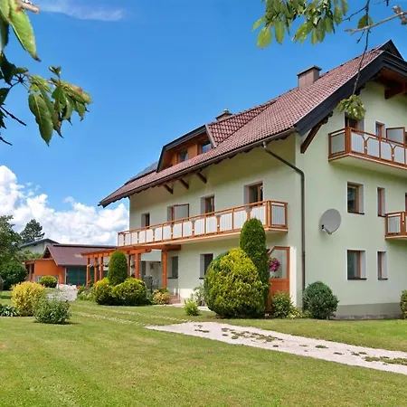 Gaestehaus Temitzhof * Latschach ober dem Faakersee